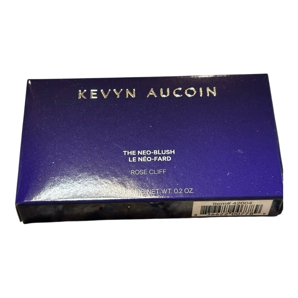 Kevyn  Aucoin  The Neo-Blush - Picture 4 of 5
